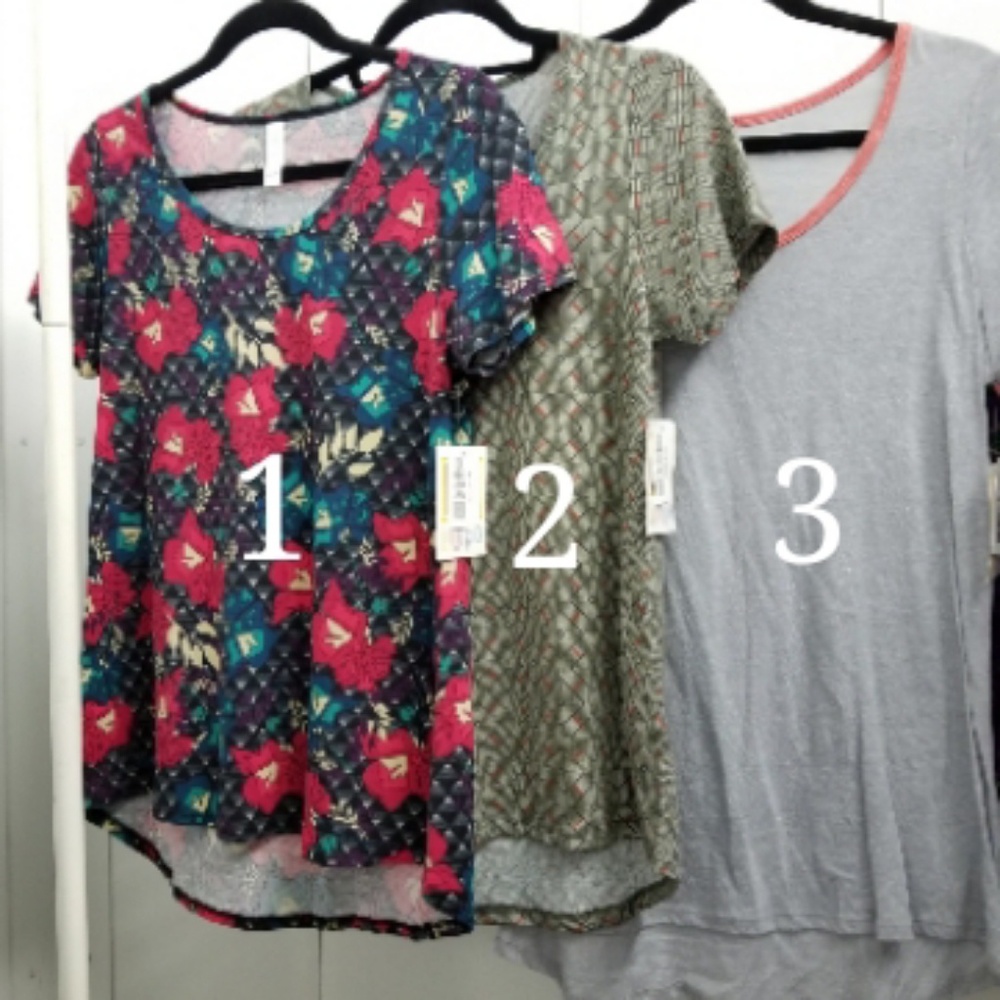 BNWT Classic Tee tops